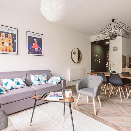 Appartement Henri Au Pied De La Cathedrale. à Reims Extérieur photo